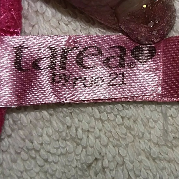 Bra - Picture 3 of 3